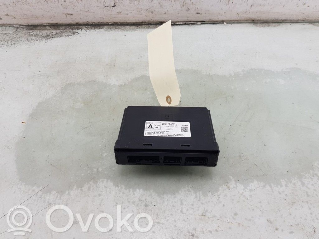 Mazda 3 Door central lock control unit/module 