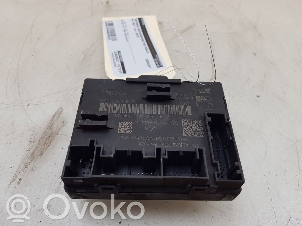 Volkswagen Golf VII Sterownik / Moduł centralnego zamka 
