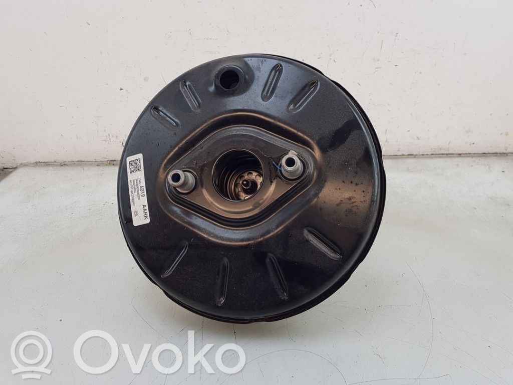 Opel Astra K Jarrutehostin 