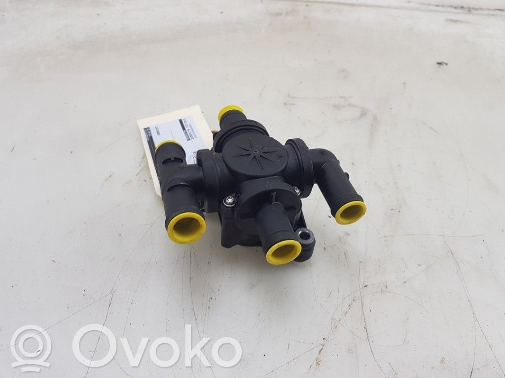 Vesipumppu   4KE963375N,4KE963375N,4KE963375R,4KE963375N,4KE963375R