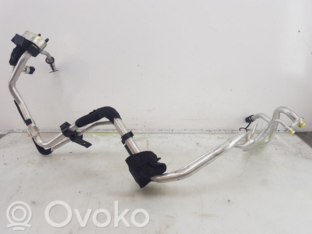 Volvo V60 Ilmastointilaitteen putki (A/C) 