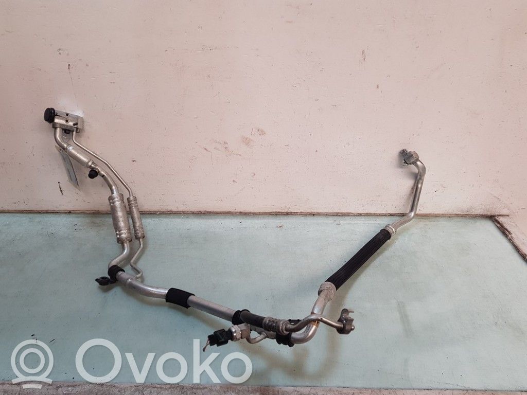 Ilmastointilaitteen putki (A/C)   97775G4450,97775G4450,97775G4450