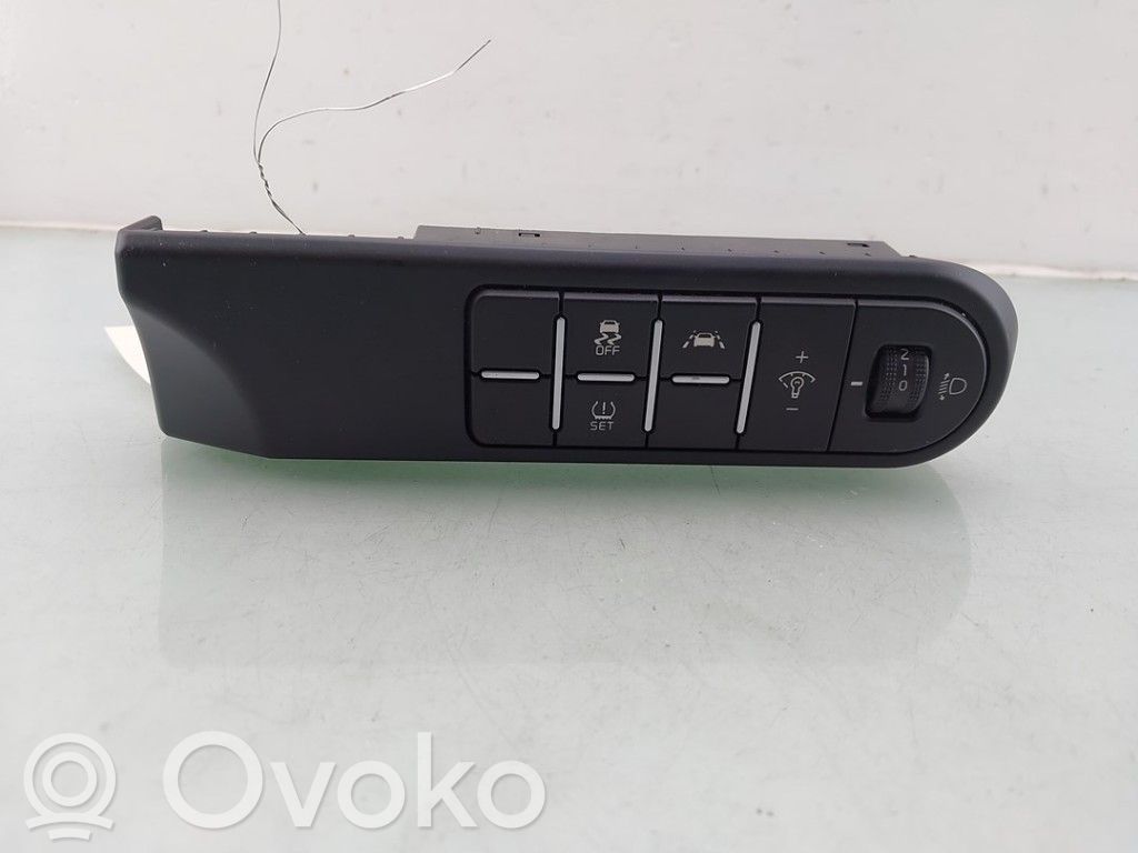 KIA Xceed Autres commutateurs / boutons / leviers 