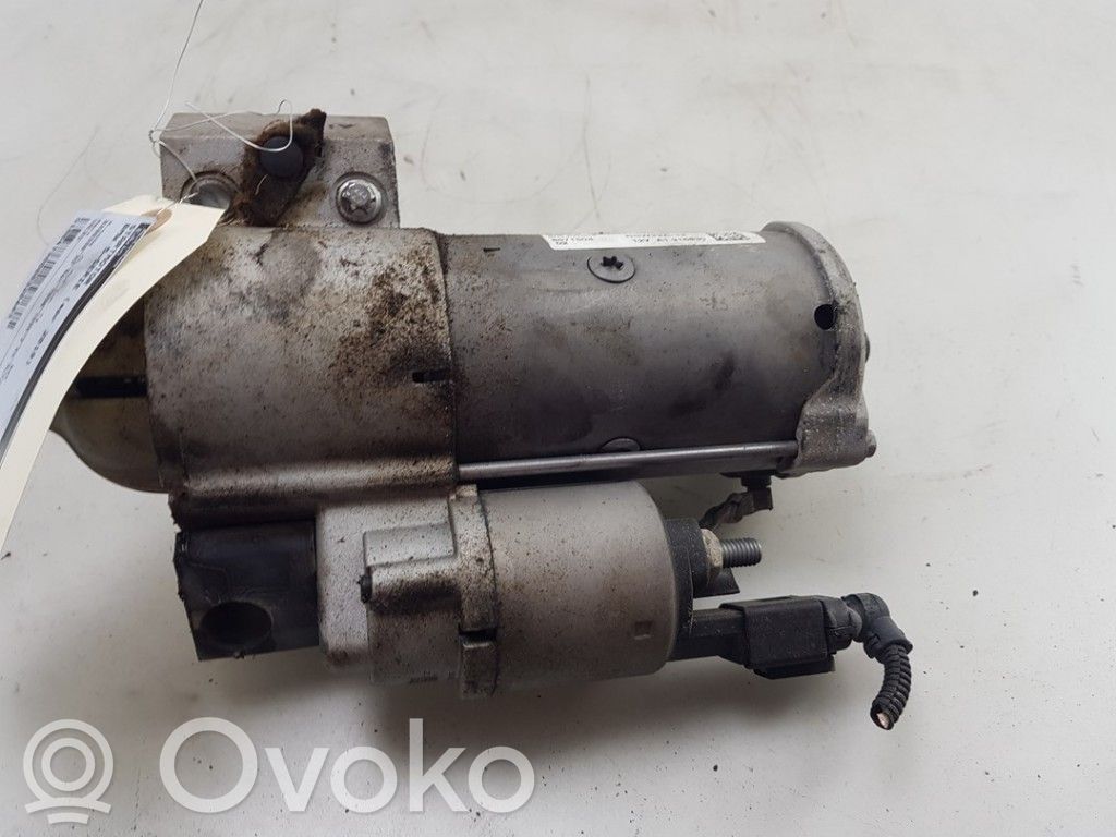 BMW 5 G30 G31 G38 Starteris 