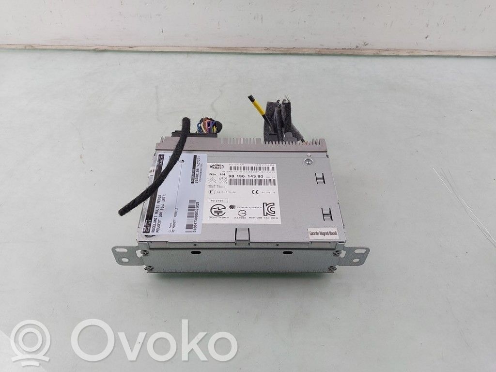 Panel radia   1681640780,9810476280,9618614380,1617860580,1678197880,1681640780,9618614380,9810476280