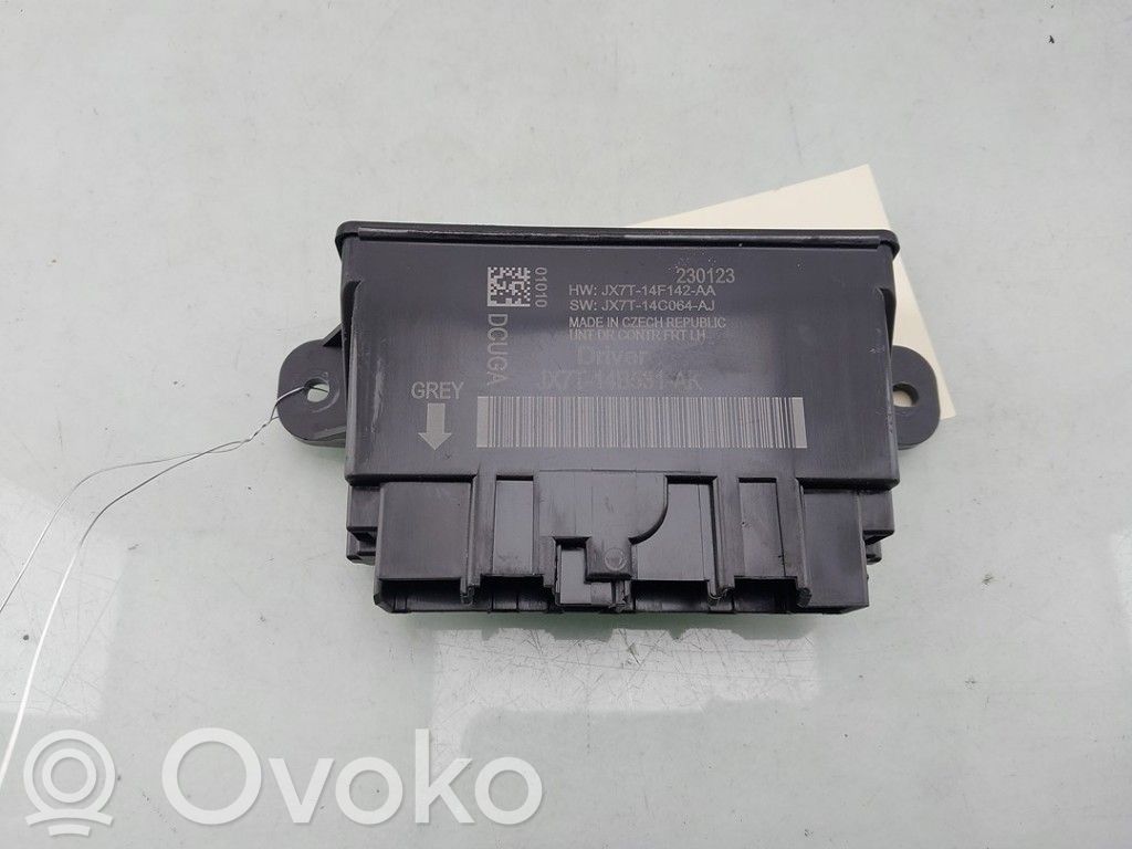 Ford Focus Oven keskuslukituksen ohjausyksikön moduuli 