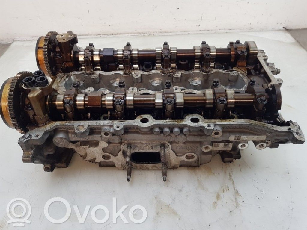Opel Astra K Engine head 
