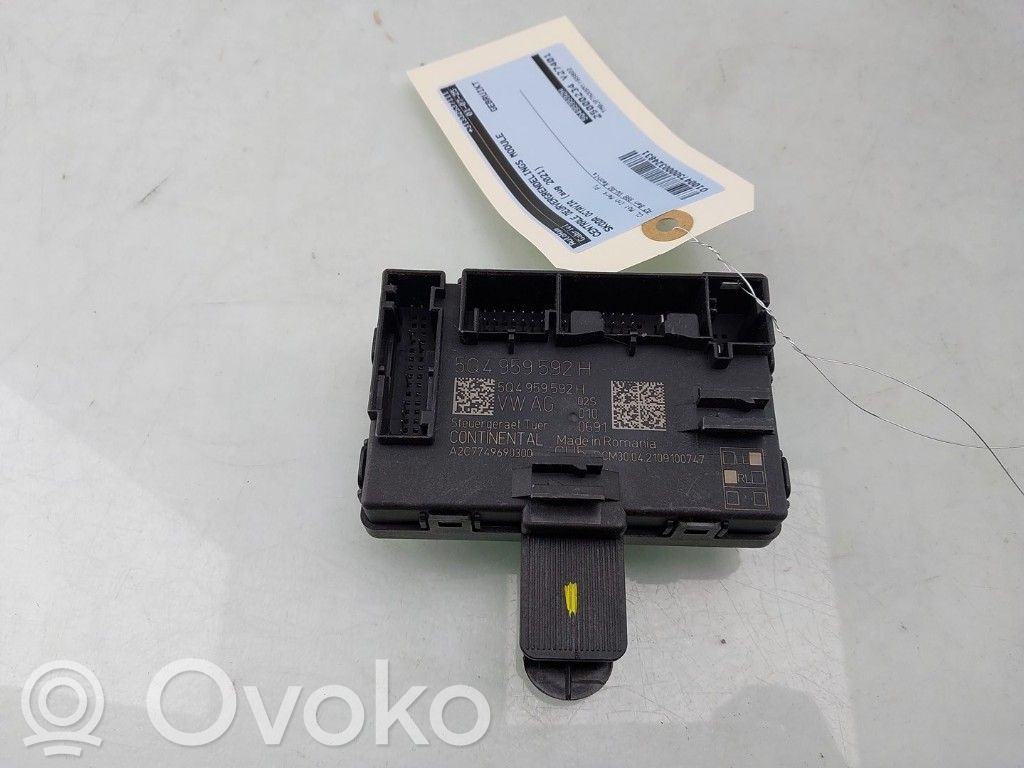 Skoda Octavia Mk4 Unité de commande / module de verrouillage centralisé porte 