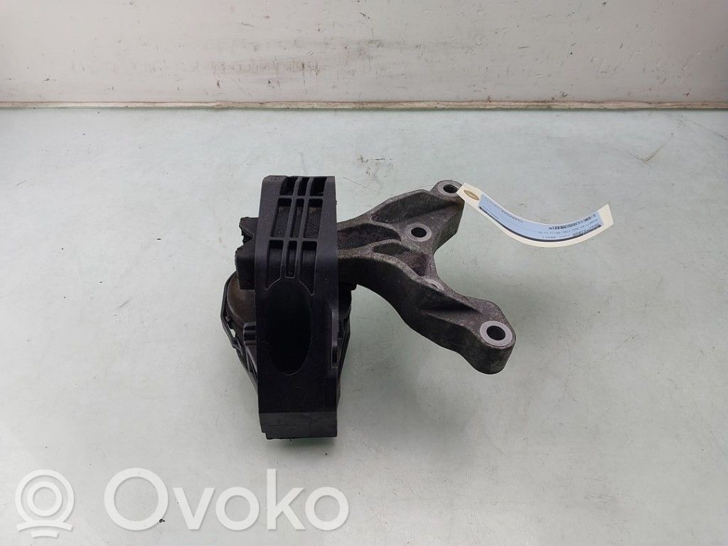 Opel Corsa F Engine mount bracket 