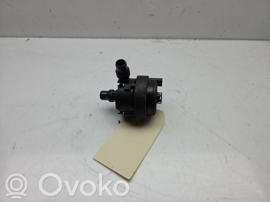 BMW 1 F20 F21 Pompe de circulation d'eau