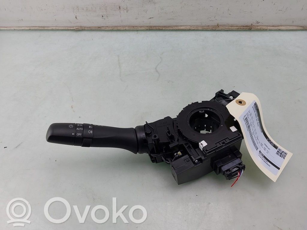 Suzuki Ignis Steering wheel buttons/switches 