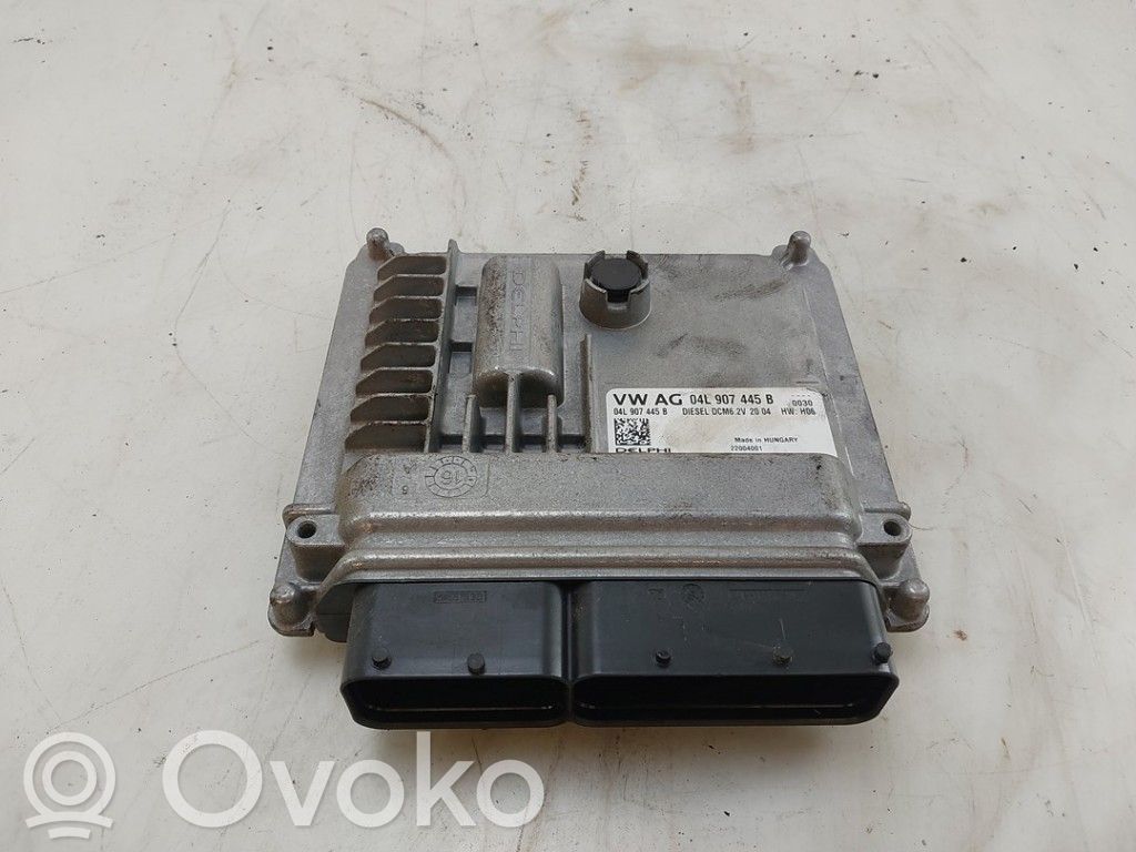 Volkswagen Golf VII Engine control unit/module 