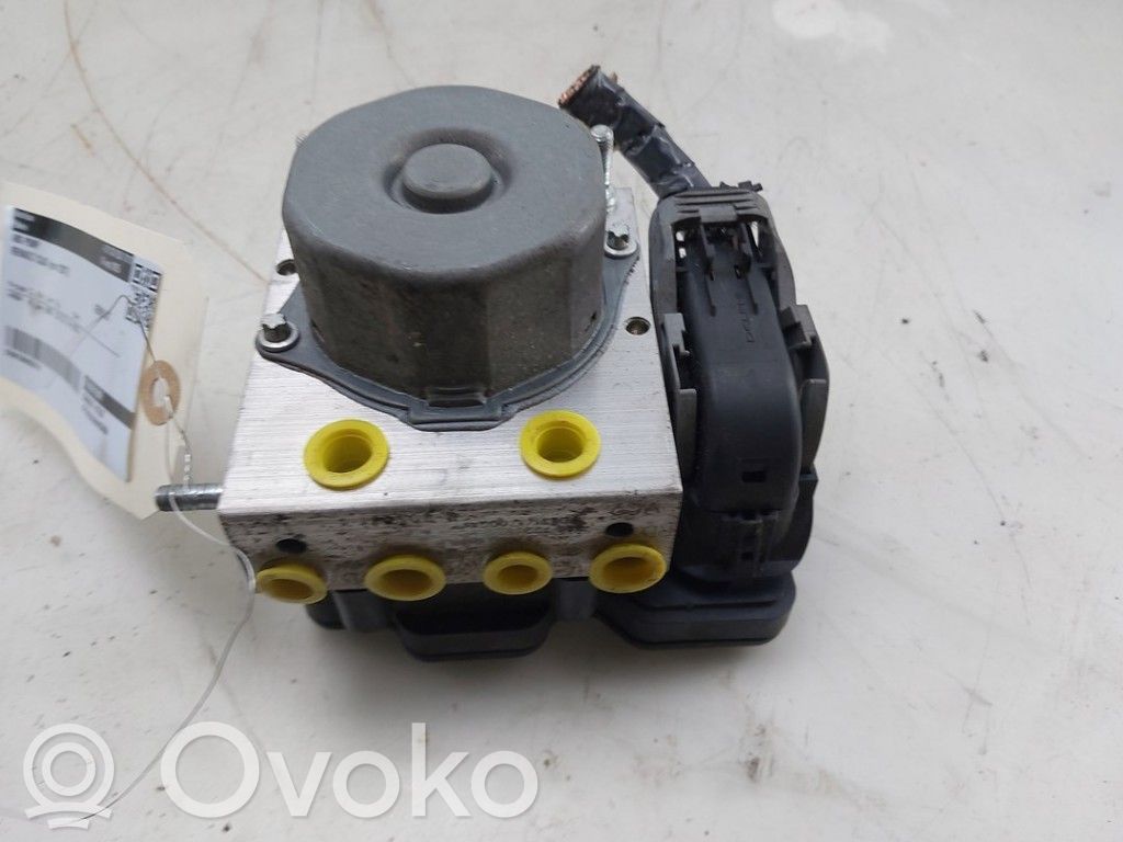 Renault Clio IV ABS bloks 
