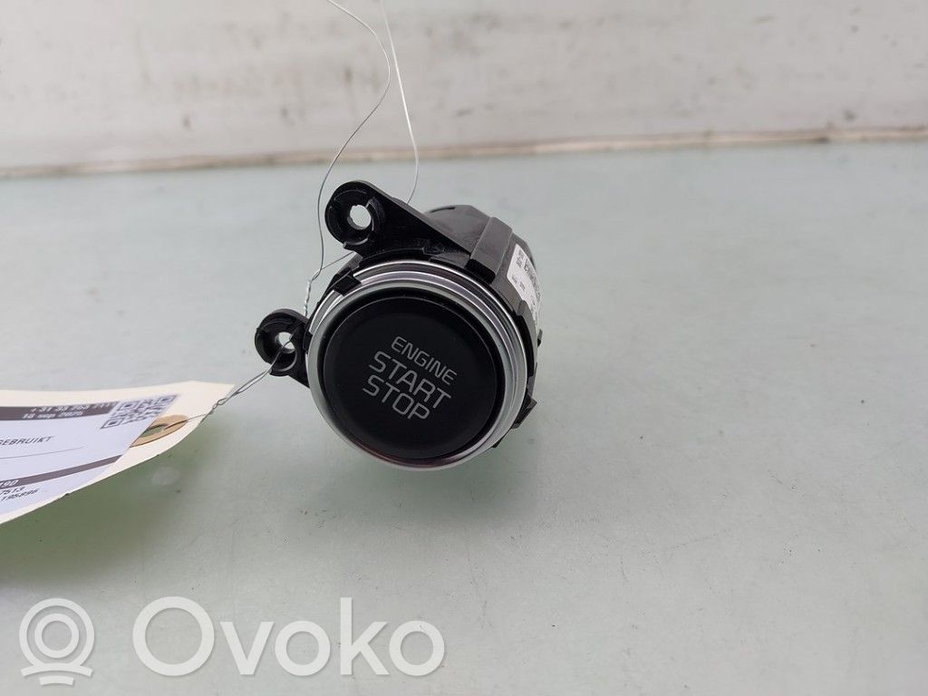 KIA Ceed Engine start stop button switch 