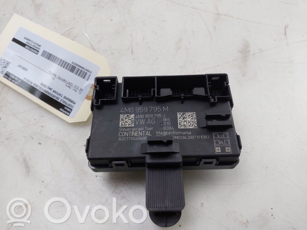 Porsche Taycan 9J1 Door central lock control unit/module 