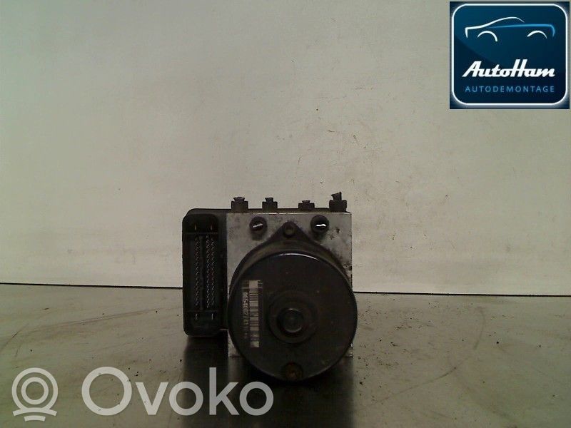 Volkswagen Golf IV Bomba de ABS 