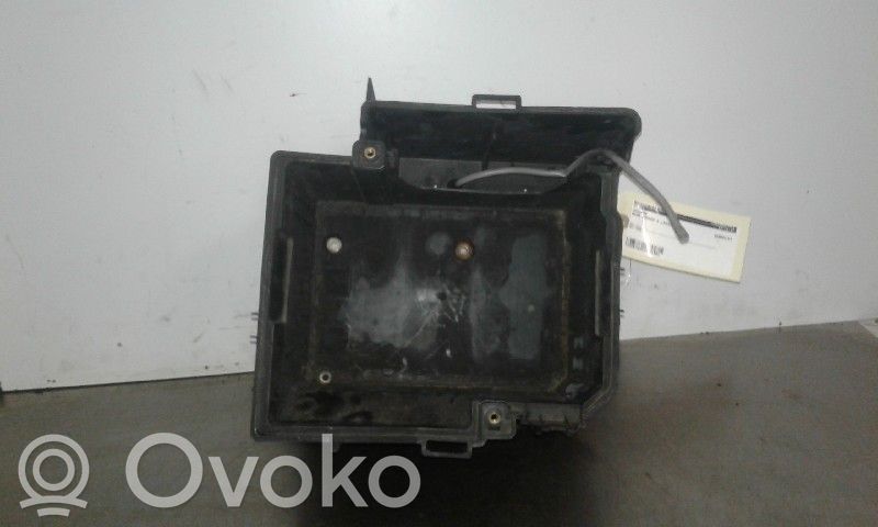Mini One - Cooper R50 - 53 Akkulaatikon alusta 
