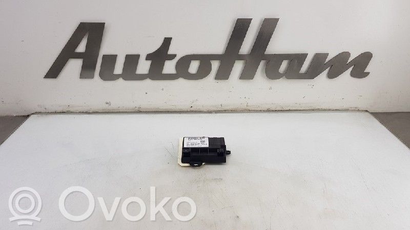 Mercedes-Benz E W212 Unité de commande / module de pompe à carburant