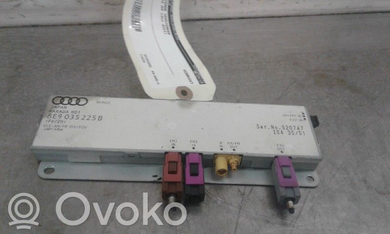 Audi A4 S4 B6 8E 8H Amplificatore antenna 