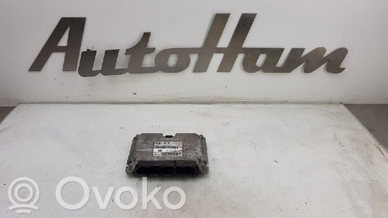 Volkswagen Polo III 6N 6N2 6NF Unitate/modul de control motor