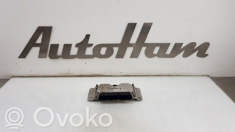 Peugeot 107 Engine control unit/module 