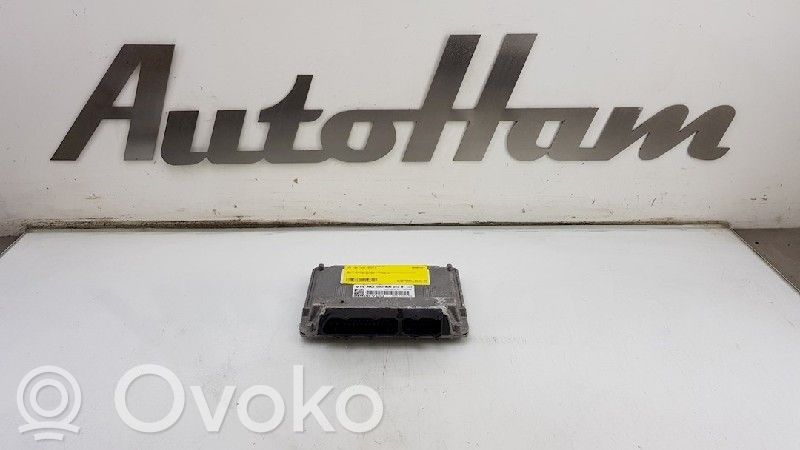 Unidad de control/módulo del motor   03D906023B,03D906023B