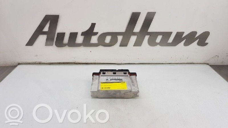 Audi Q3 8U Unitate/modul de control motor 