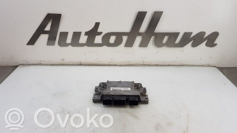 Unidad de control/módulo del motor   8201076738,8201076738