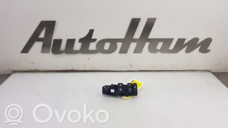 BMW 2 F46 Przyciski szyb 