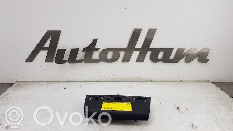 BMW 1 E81 E87 Climate control unit 