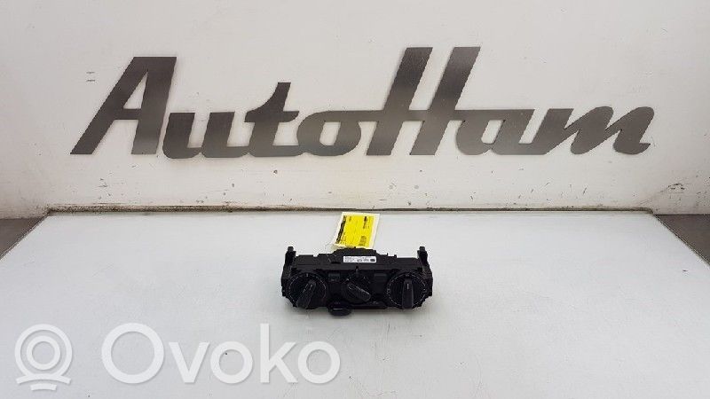 Volkswagen Up Climate control unit 
