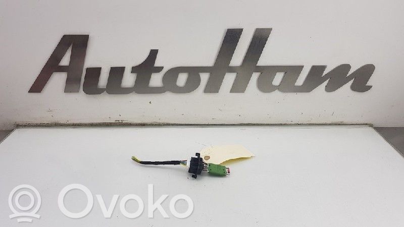 Opel Corsa E Lämpöpuhaltimen moottorin vastus 