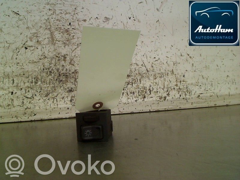 Volkswagen Golf I Interruptor de luz 