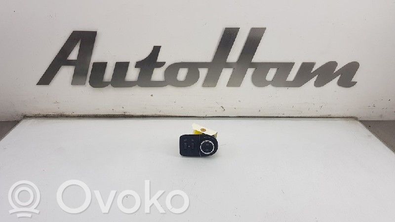 Opel Crossland X Interruptor de luz 