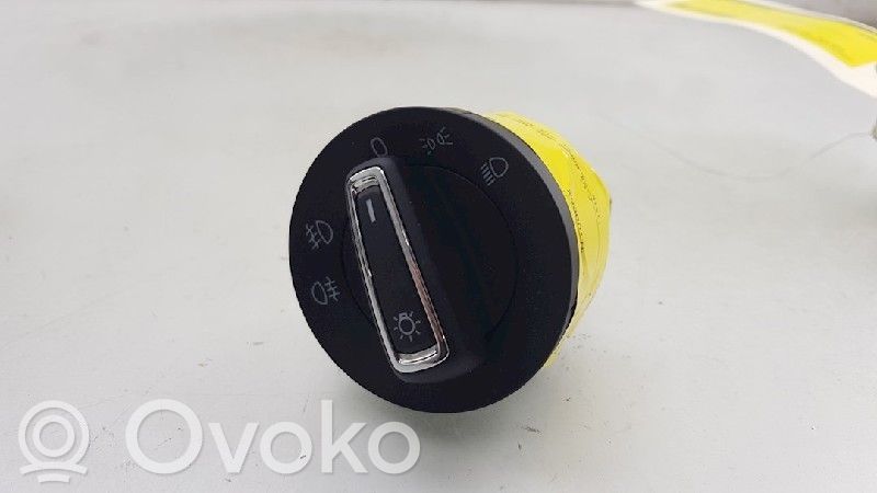 Light switch   5E0941431M,5E0941431M,5E0941431MIHA,5E0941431M,5E0941431MIHA