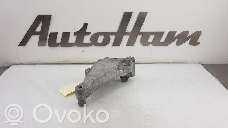 Opel Karl Engine mount bracket 
