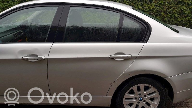BMW 3 E90 E91 Galinės durys 