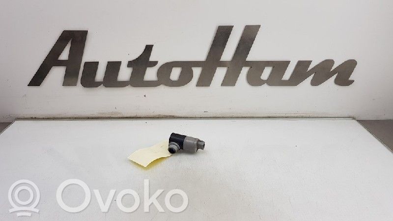 Peugeot 108 Windscreen/windshield washer pump 