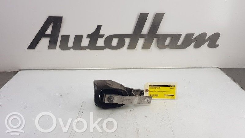 Volvo V40 Gearbox mounting bracket 