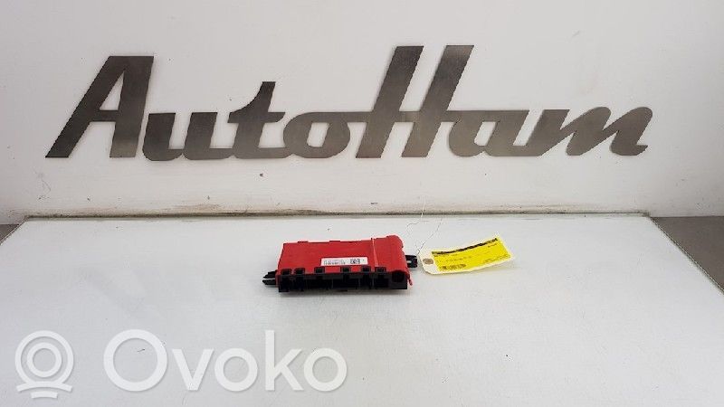 BMW 3 F30 F35 F31 Drošinātāju kaste (komplekts) 