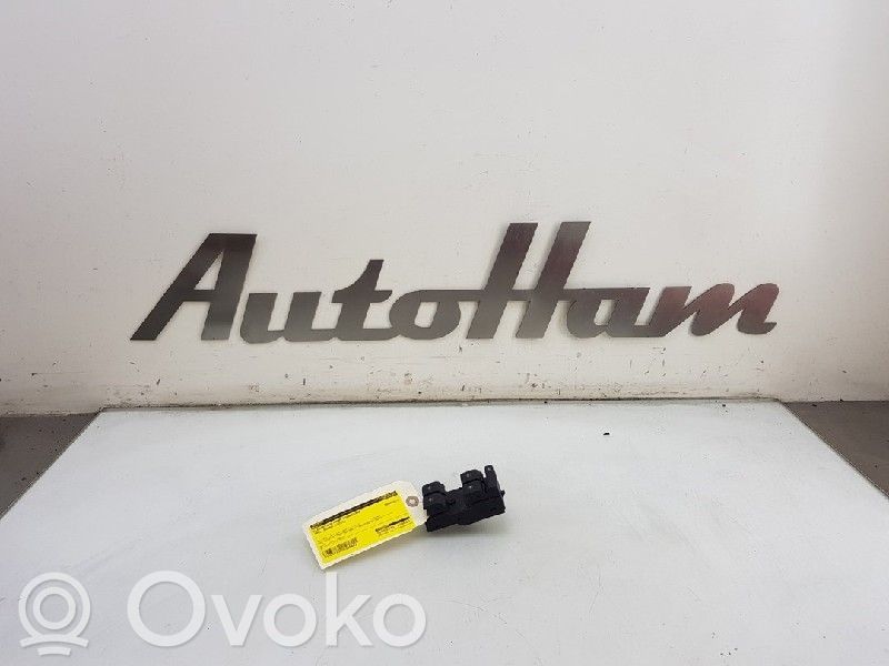 Electric window control switch   13305009,13304414,13304414,13305009