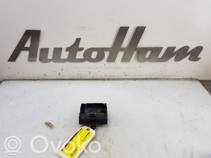 Door central lock control unit/module   5Q0959592B,5Q0959592E,5Q0959592B,5Q0959592D,5Q0959592E,5Q0959592EZ00
