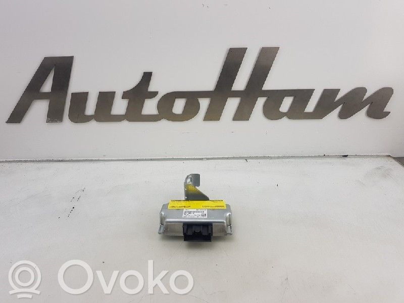 Ford Focus C-MAX Voltage converter inverter 