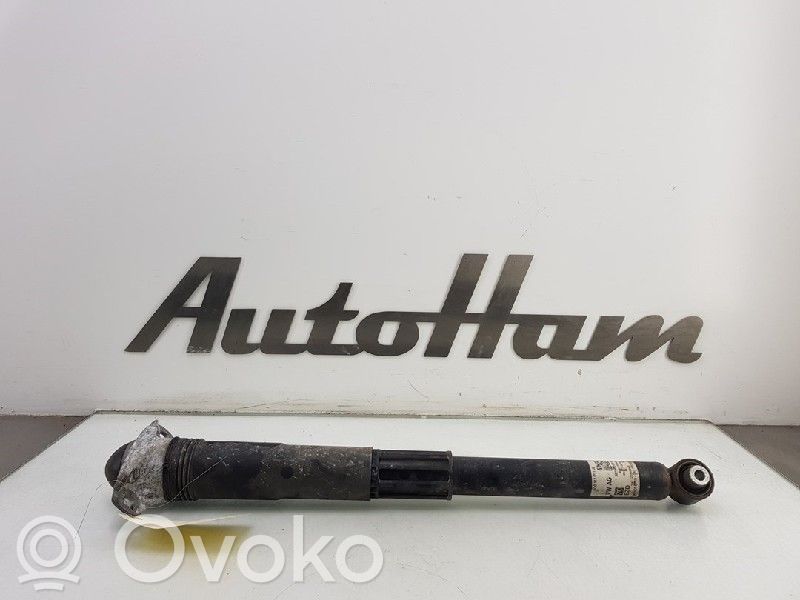 Volkswagen PASSAT B8 Amortyzator tylny 