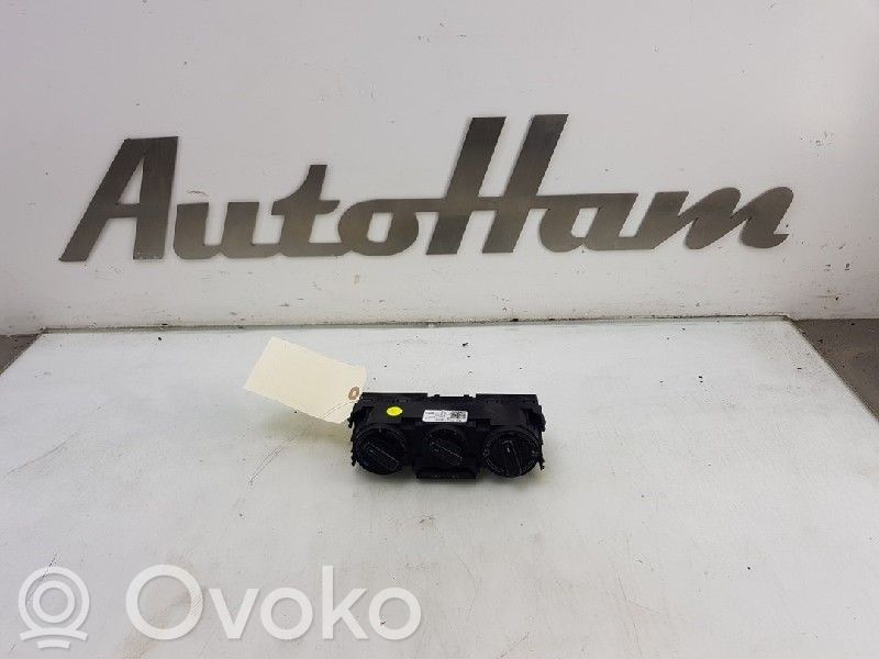Skoda Fabia Mk3 (NJ) Panel klimatyzacji 