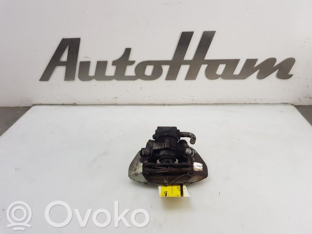 Renault Clio II Задний суппорт 
