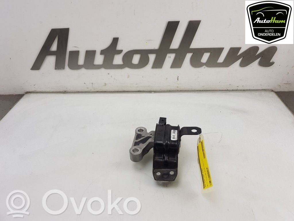 Opel Karl Gearbox mounting bracket 