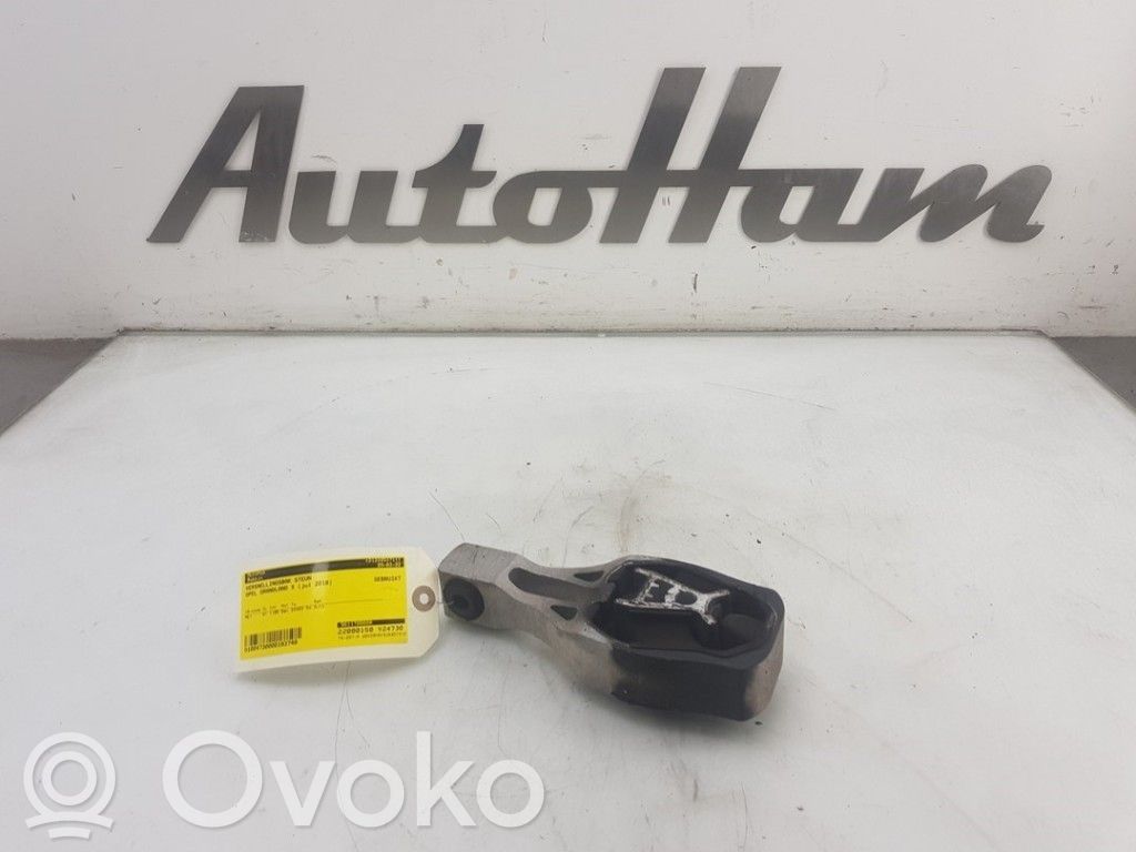 Opel Grandland X Pārnesumkārbas stiprinājuma kronšteins 