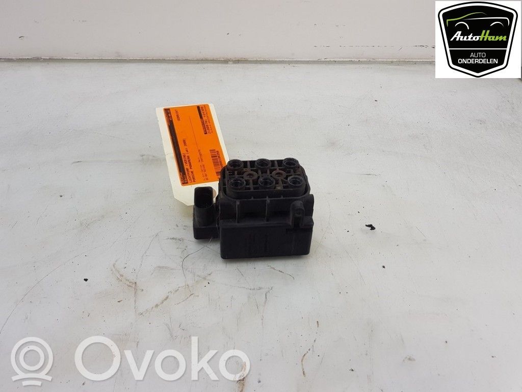 Porsche Panamera (970) Compresor suspensie pneumatică 