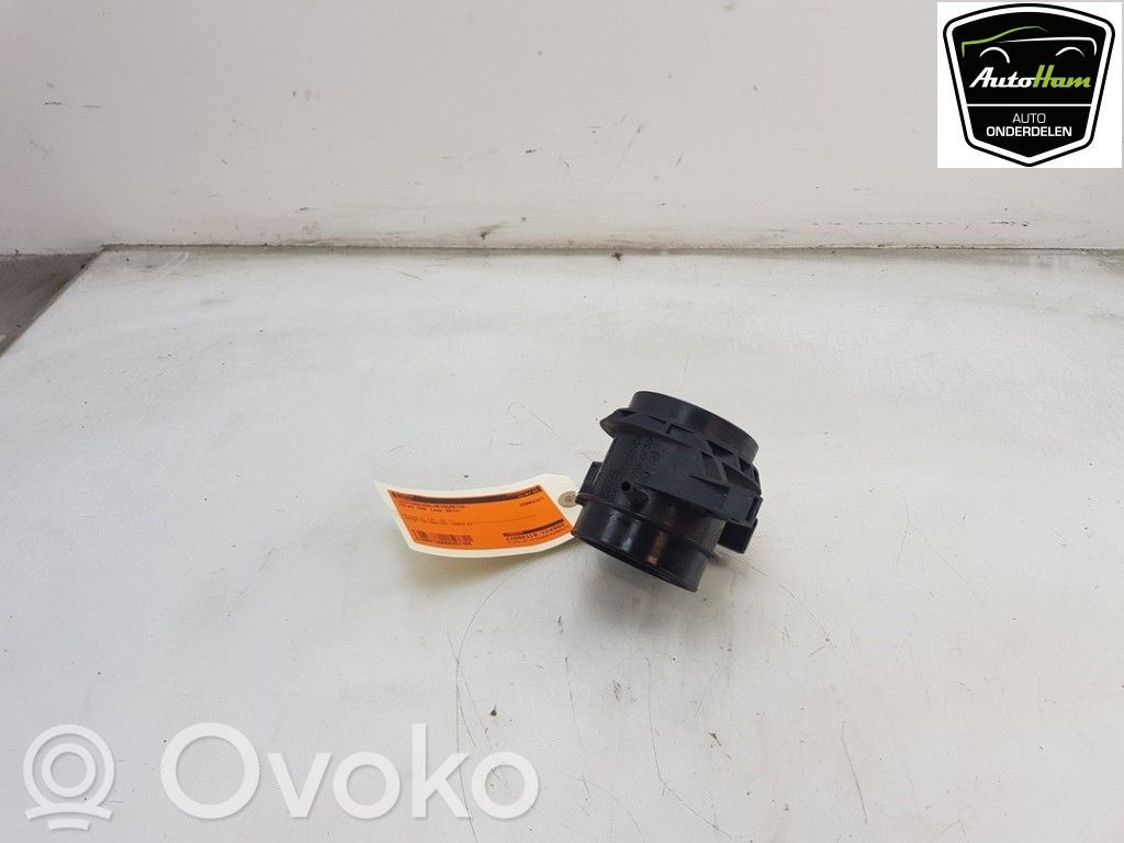 Volvo V40 Przepływomierz masowy powietrza MAF 